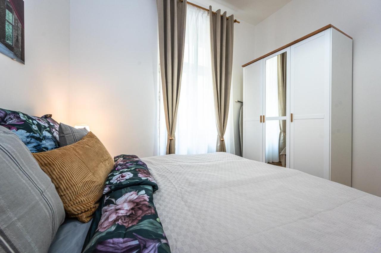 Tynska Ulicka Apartment Praga Zewnętrze zdjęcie