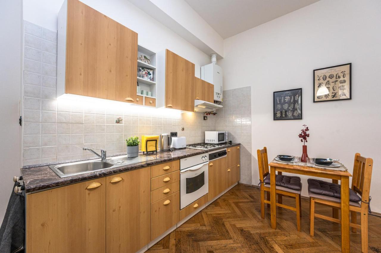 Tynska Ulicka Apartment Praga Zewnętrze zdjęcie