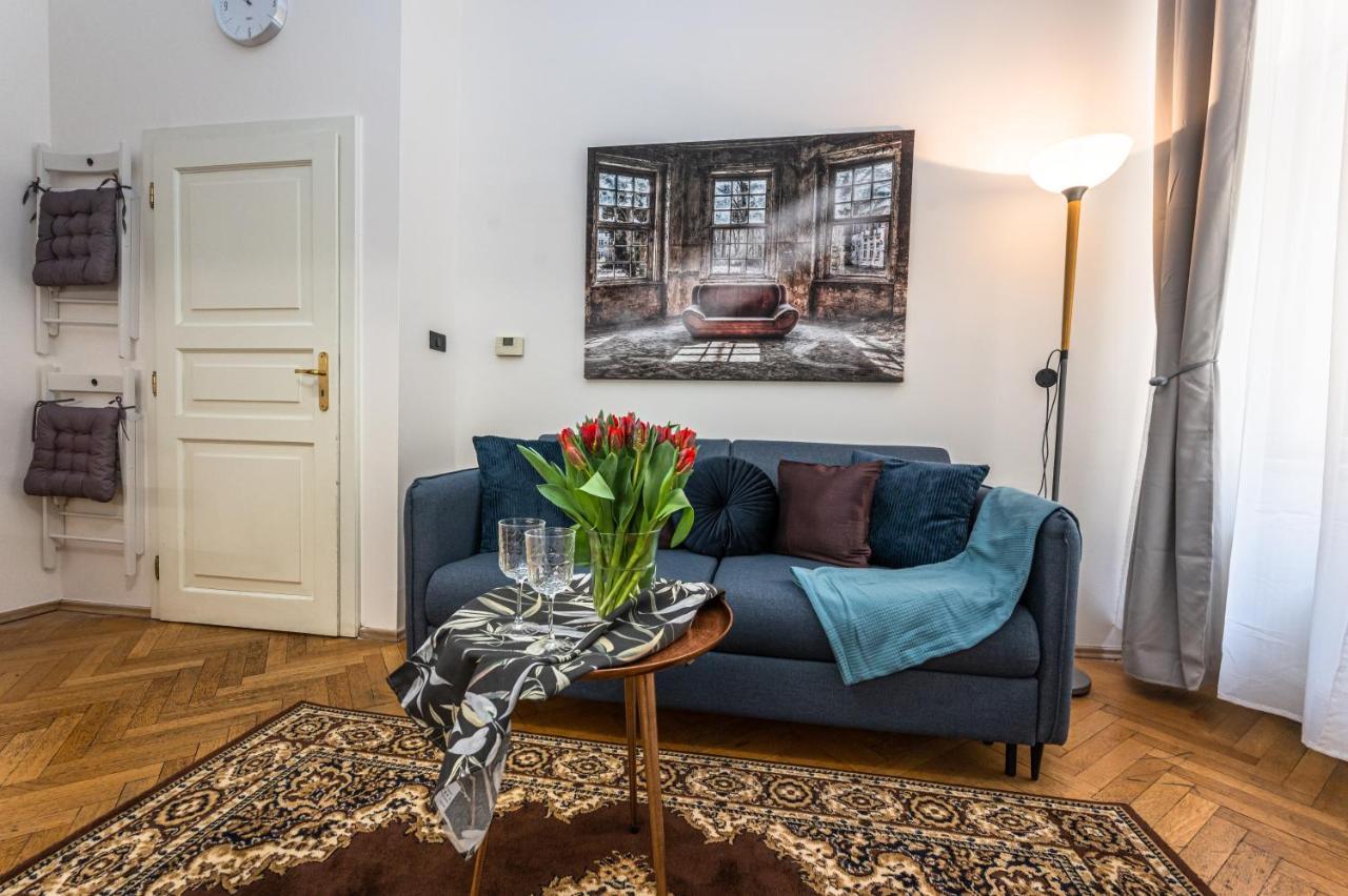 Tynska Ulicka Apartment Praga Zewnętrze zdjęcie