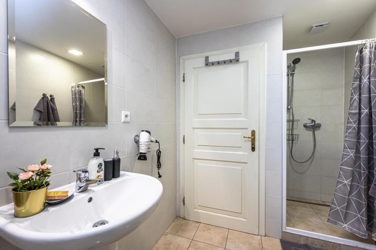 Tynska Ulicka Apartment Praga Zewnętrze zdjęcie