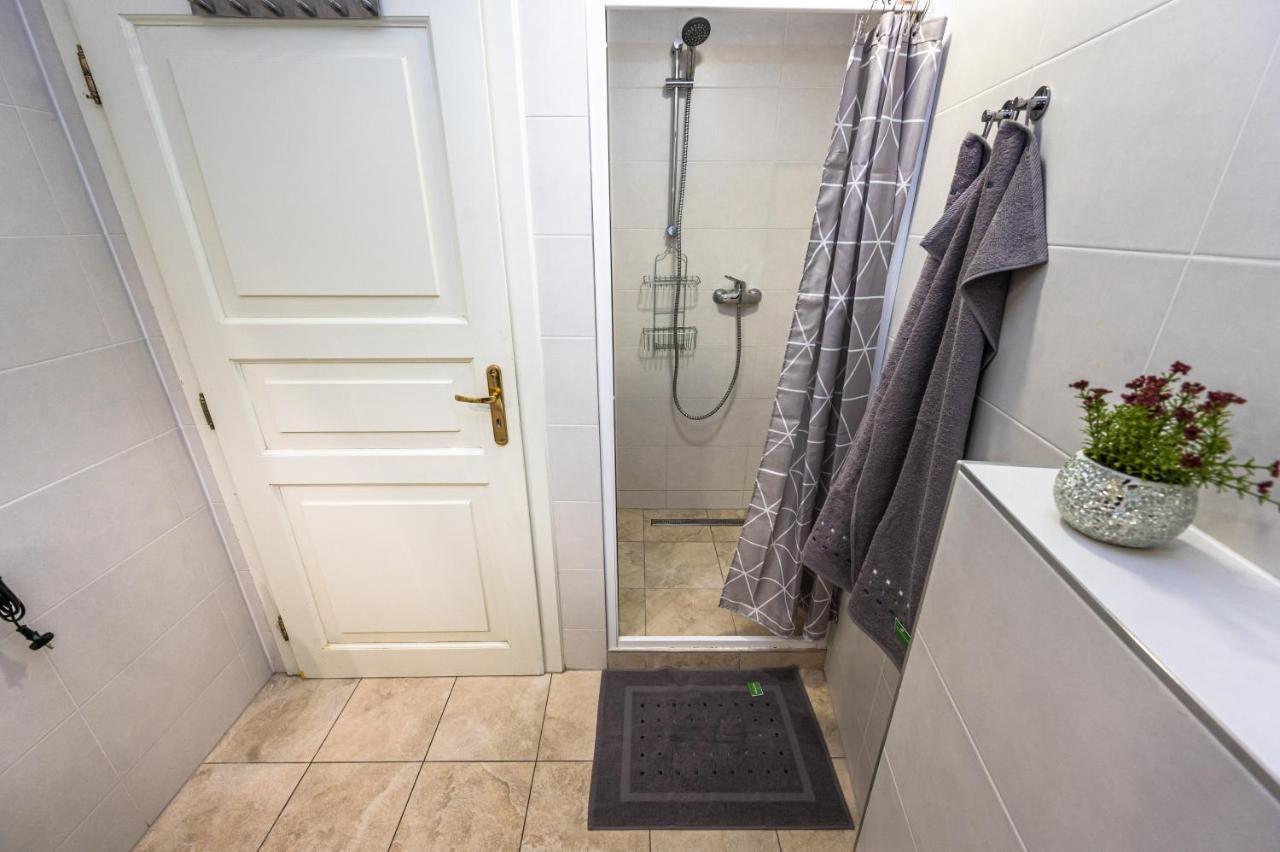 Tynska Ulicka Apartment Praga Zewnętrze zdjęcie
